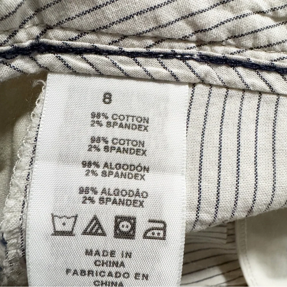 NEW Dockers Jaelynn Truly Slimming Bermuda Shorts